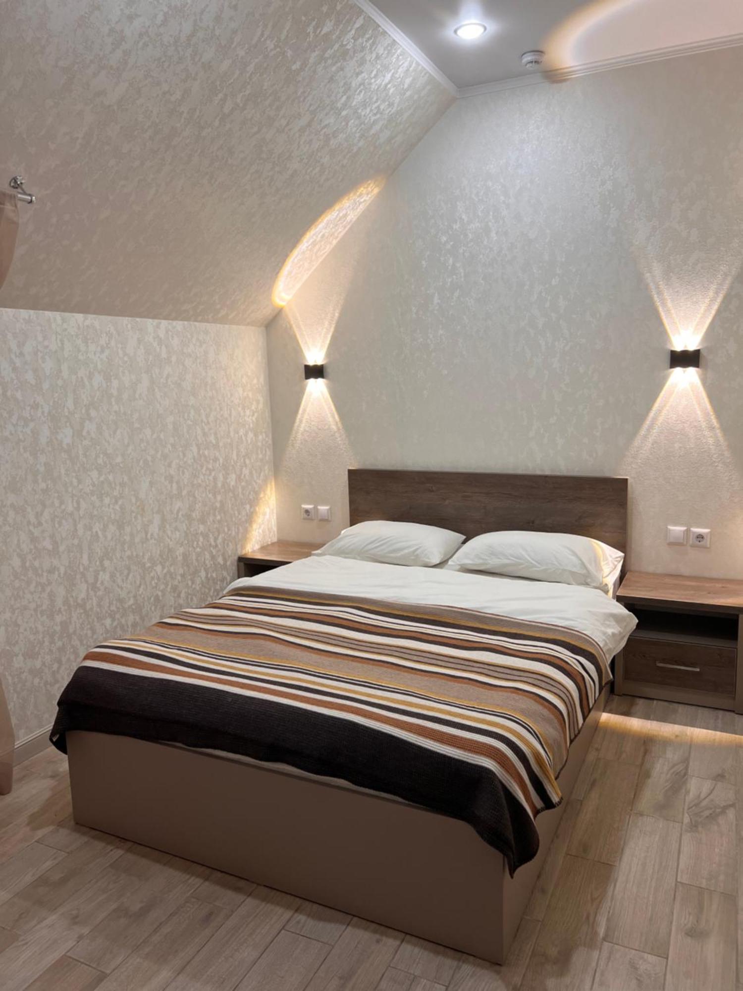 Гостинично-Банный Комплекс Майами Люкс Hotel Kosztanaj Kültér fotó